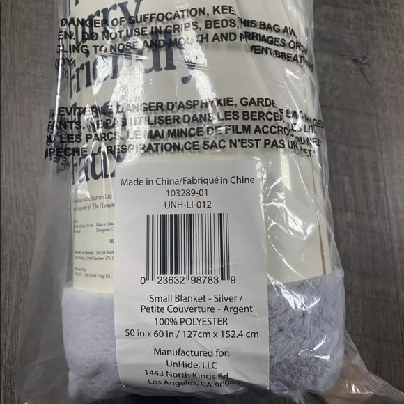 UnHide Lil' Marshmallow Silver Faux Fur Blanket - Picture 7 of 11